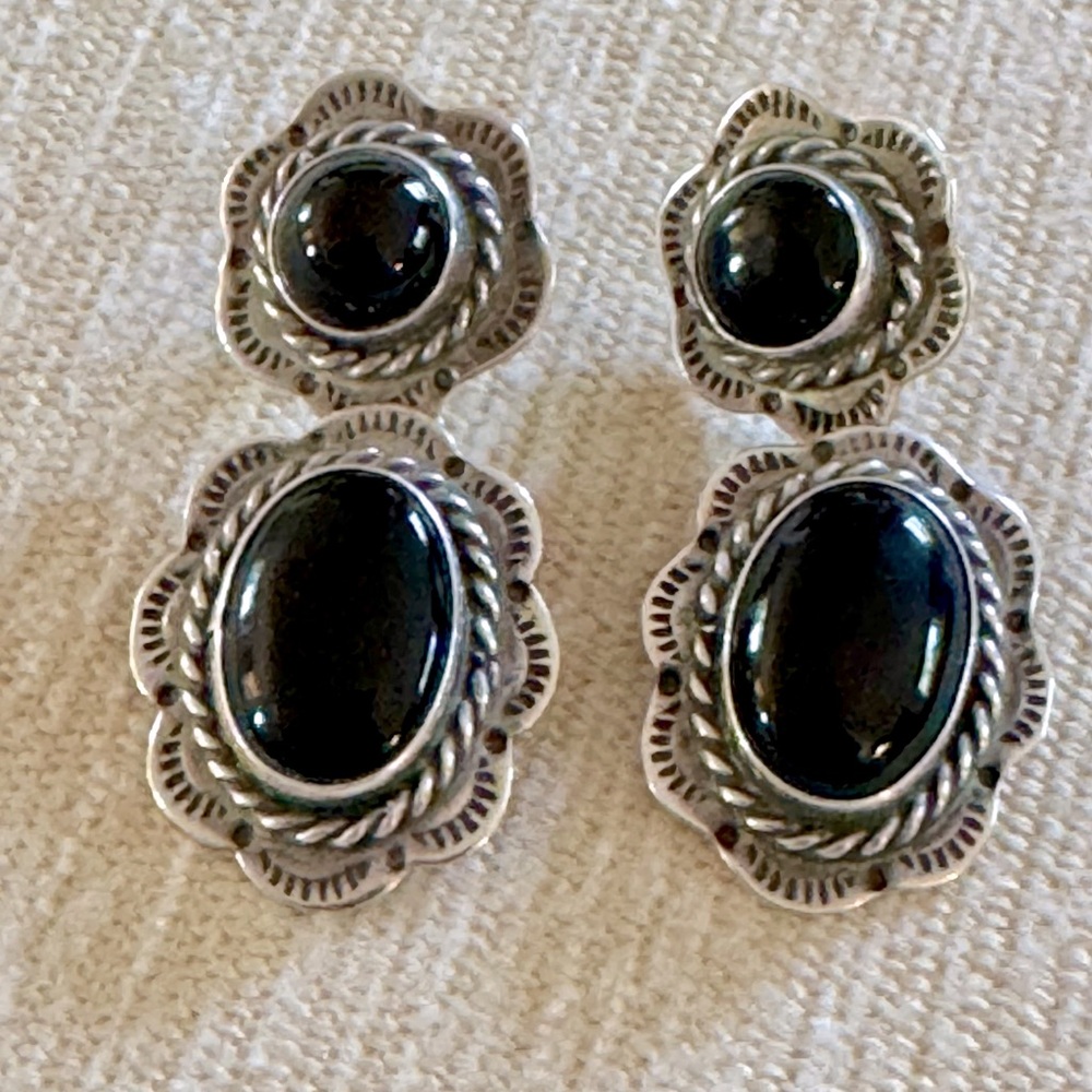 Vintage Native American Sterling Silver And Onyx Post/Dangle Earrings